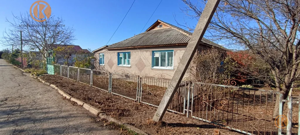 Продажа дома, Геройское, Сакский район, 9 - ти Героев ул. - Фото 0