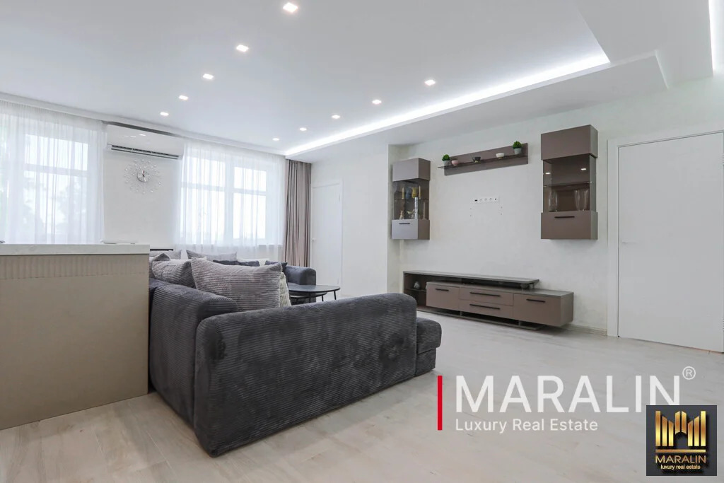 Продажа квартиры, Ростов-на-Дону, ул. Коминтерна - Фото 1