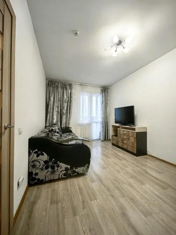 сдается 1-к. квартира: последний 23 этаж, кухня 10м, дети, животные ++ - Фото 14