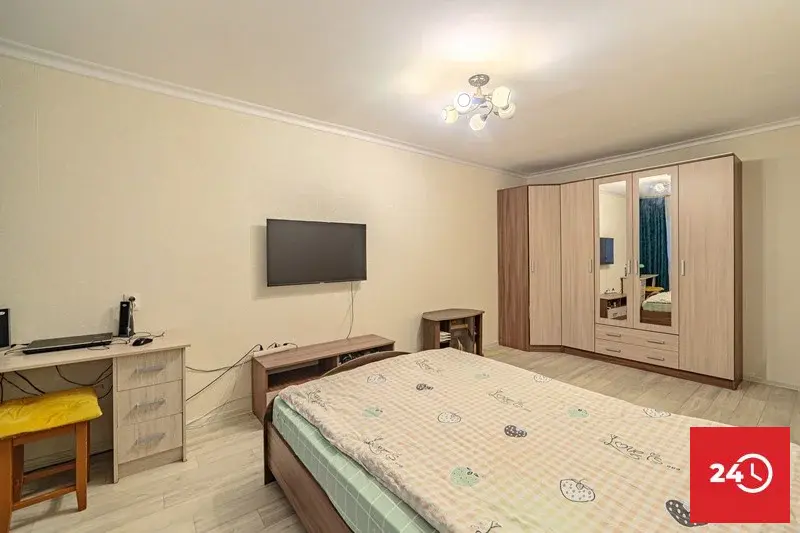 1к квартира с хорошим ремонтом по проспекту Строителей 56! - Фото 4