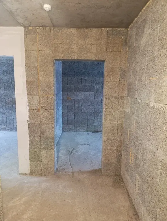 2-х комнатная квартира в новом доме с большой кухней - Фото 8