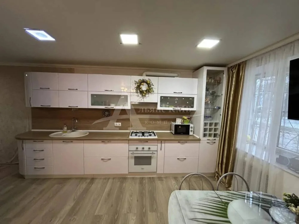 Продажа квартиры, Минеральные Воды, Карла Маркса ул. - Фото 5