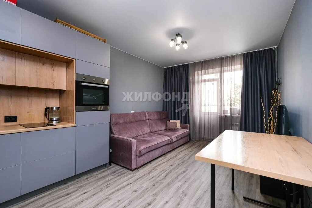 Продажа квартиры, Новосибирск, Романтиков - Фото 1