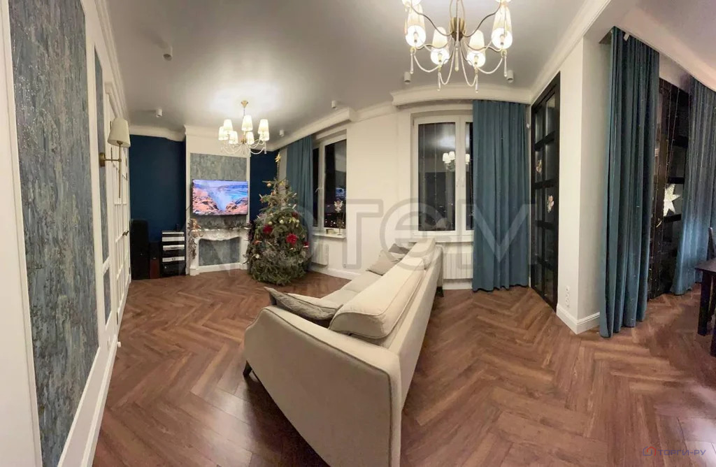 Продажа квартиры, ул. Берзарина - Фото 1