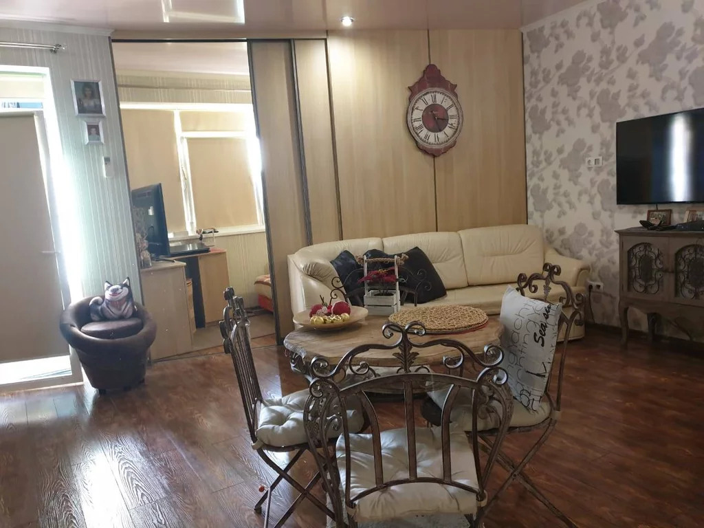 Фото дома горького 70. Улица горького 76 уфа. Апартаменты сочи вип горького. Проспект победы курск новостройки. Фрязино улица горького 8.