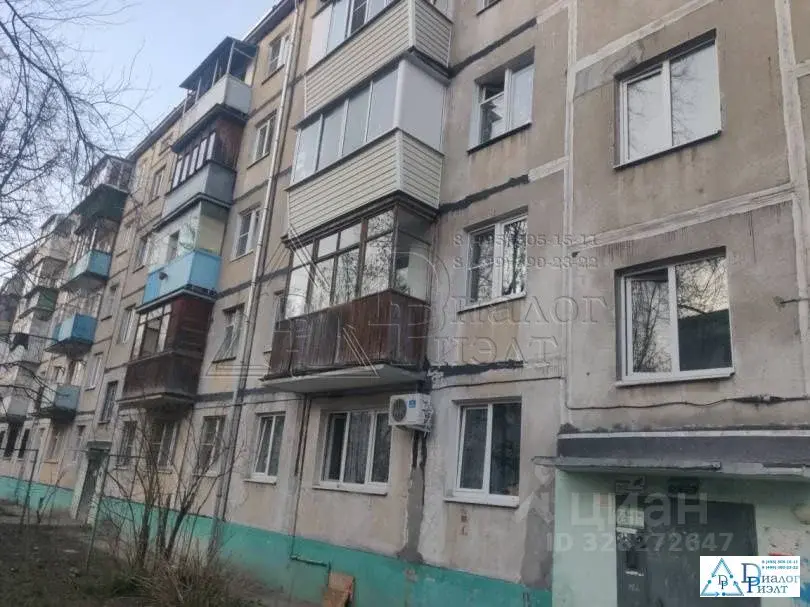 Двухкомнатная квартира в поселке Октябрьский - Фото 1