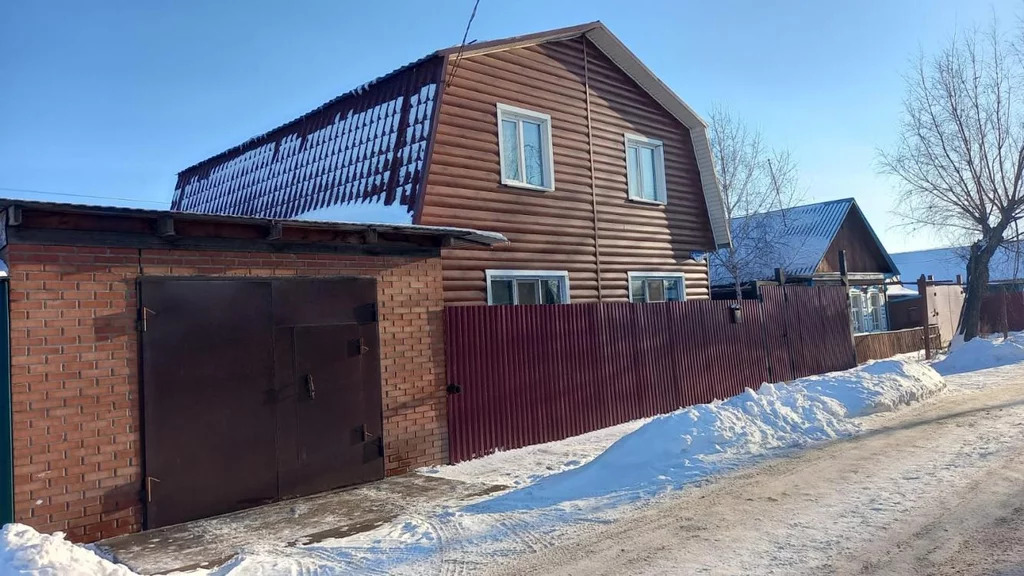 Частный дом омск. Обменять частный дом на квартиру. Дом в старом кировске г омск. Оконешниковский район село стрельниково. Восточная.