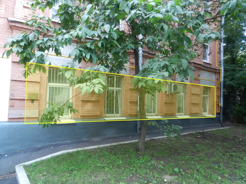 Продажа торгового помещения, Больничный пер. - Фото 3