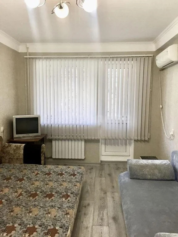 Продажа квартиры, Севастополь, ул. Меньшикова - Фото 0