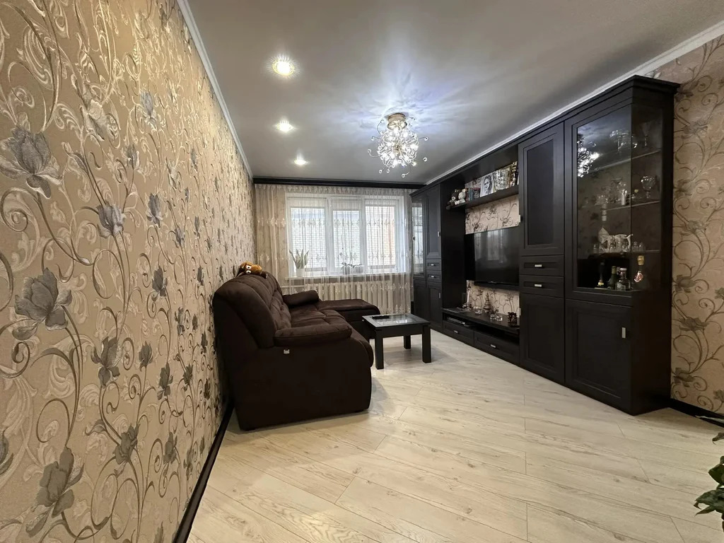 Продажа квартиры, Крымск, Крымский район, ул. Комсомольская - Фото 1