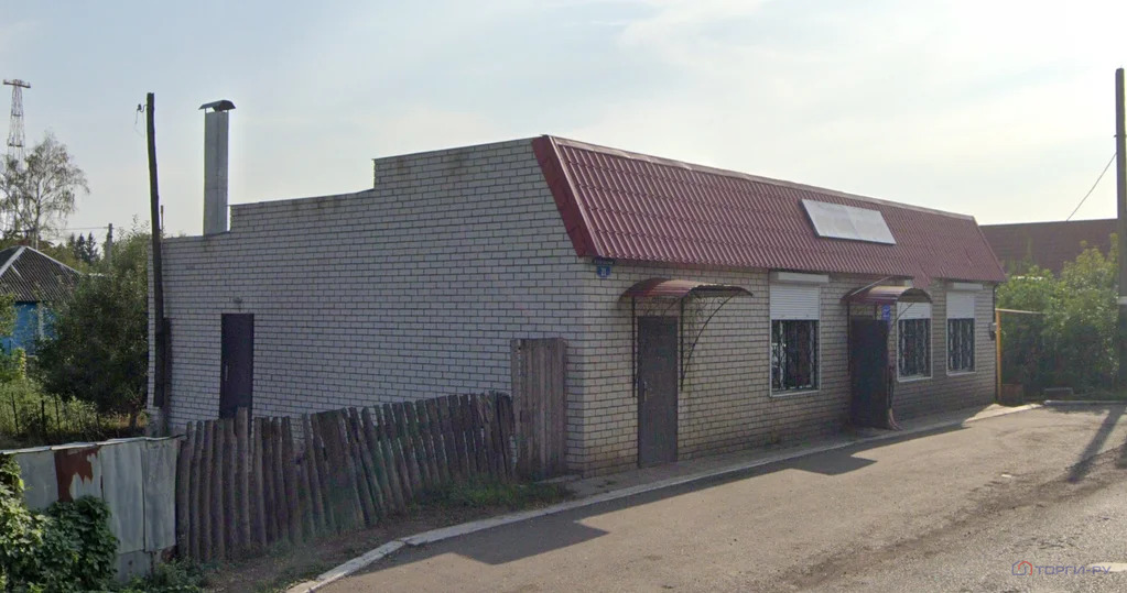 Продажа торгового помещения, Бобров, Бобровский район, ул. Гоголя - Фото 1