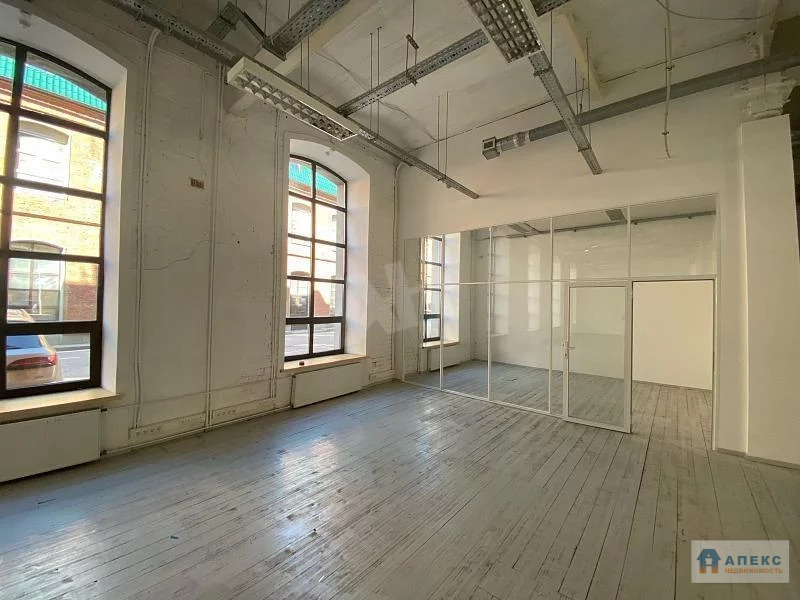 Аренда помещения (ПСН) пл. 400 м2 под офис, фотостудию, шоурум м. . - Фото 1