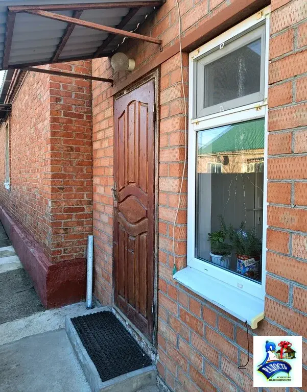 Продам в хорошем состоянии таунхаус возле моря. - Фото 1