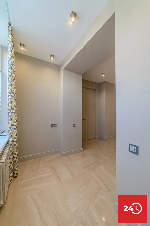 Квартира с двумя спальнями и дизайнерским ремонтом по улице Мира 44Г - Фото 29