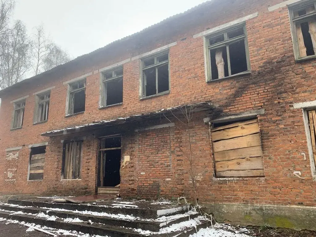 Продаю здание 490.0м Тульская область, Алексин городской округ, ... - Фото 1