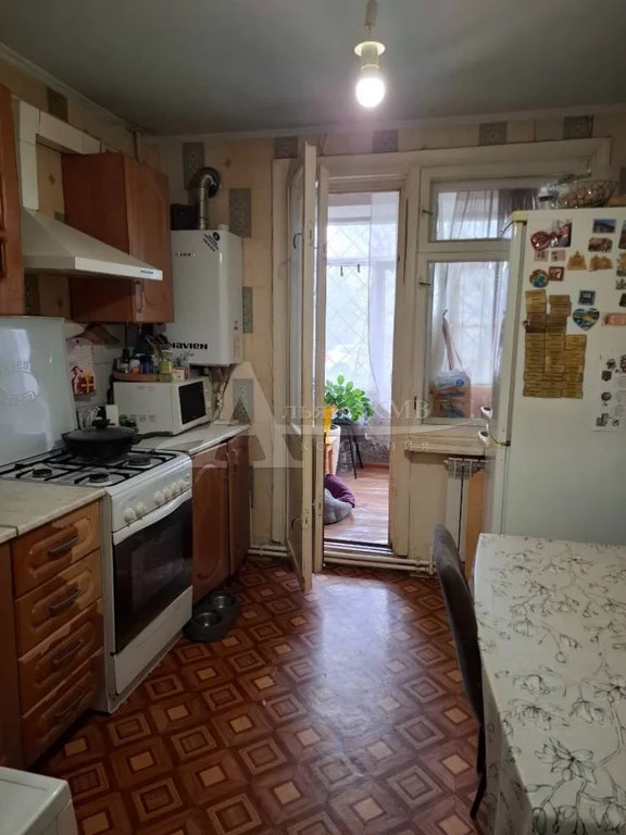 Продажа квартиры, Минеральные Воды, 9 Мая ул. - Фото 2