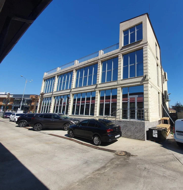 Торговое помещение 205.9 м2 в аренду - Фото 2