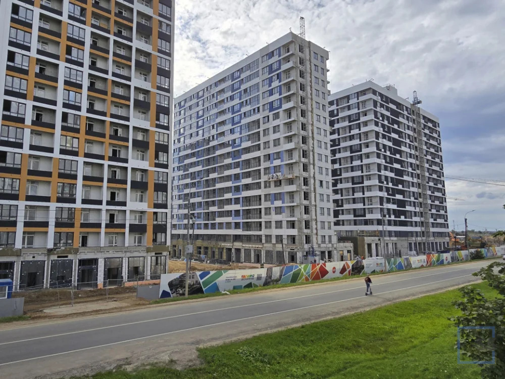 Продажа торгового помещения, м. Филатов Луг, ЖК Деснаречье - Фото 0