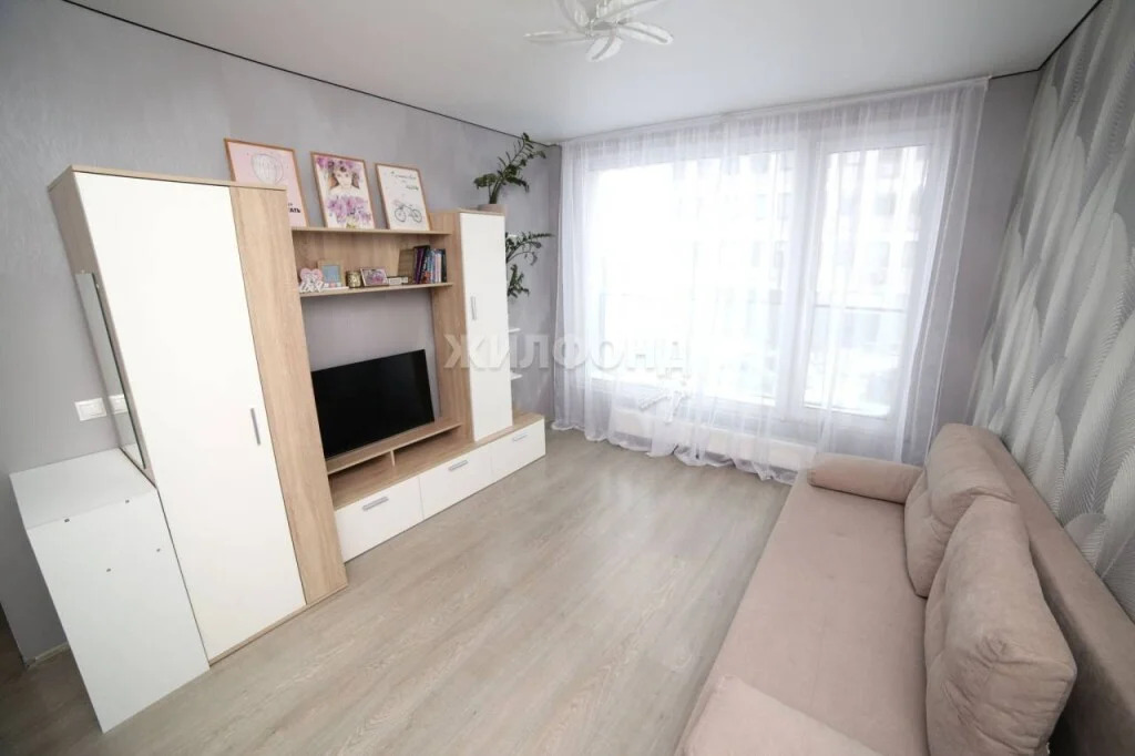 Продажа квартиры, Новосибирск, Владимира Заровного - Фото 0