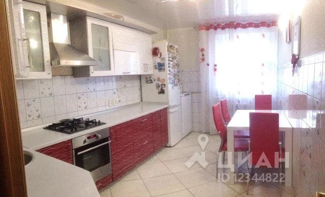 трехкомнатная квартира в малиновке