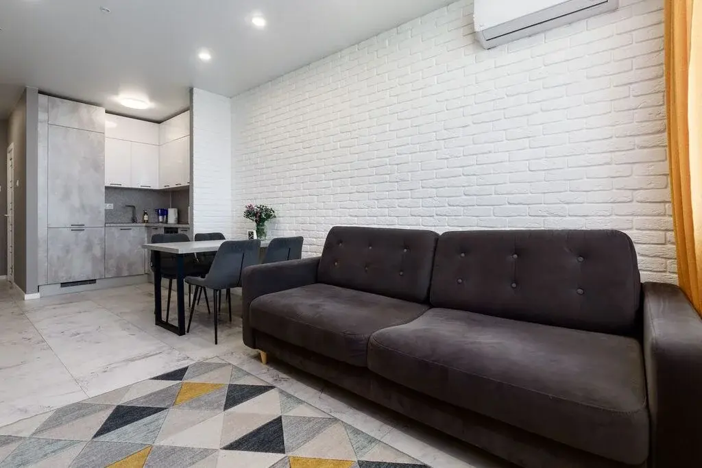 Сдам квартиру улучшенной планировки - Фото 1