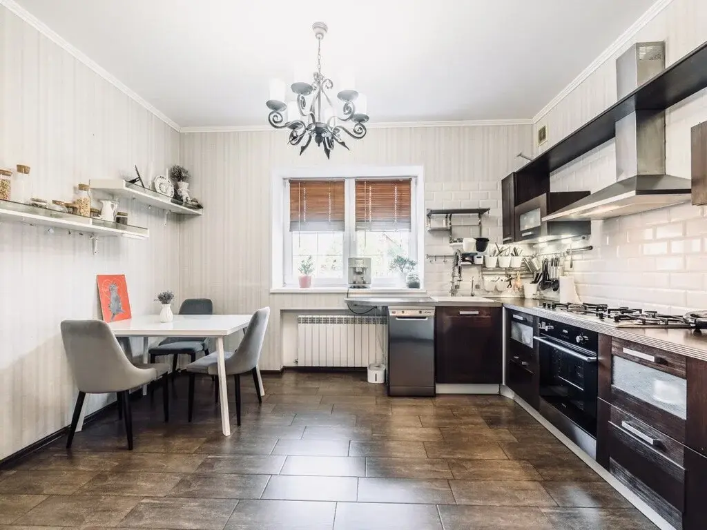 Дом 210м2 плюс мансарда 65м2 4 этажа с центр.коммуникациями - Фото 6