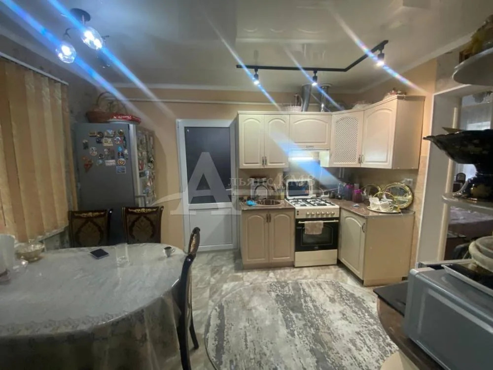 Продажа дома, Георгиевск, Островского ул. - Фото 1