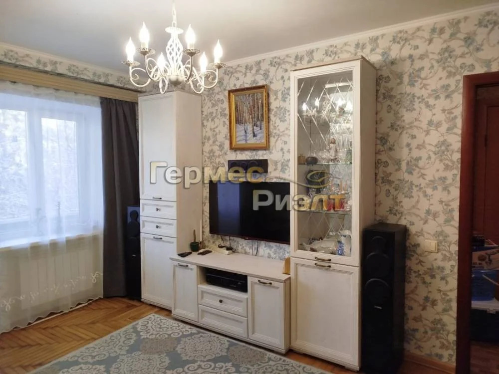 Продажа квартиры, Ессентуки, ул. Октябрьская - Фото 1