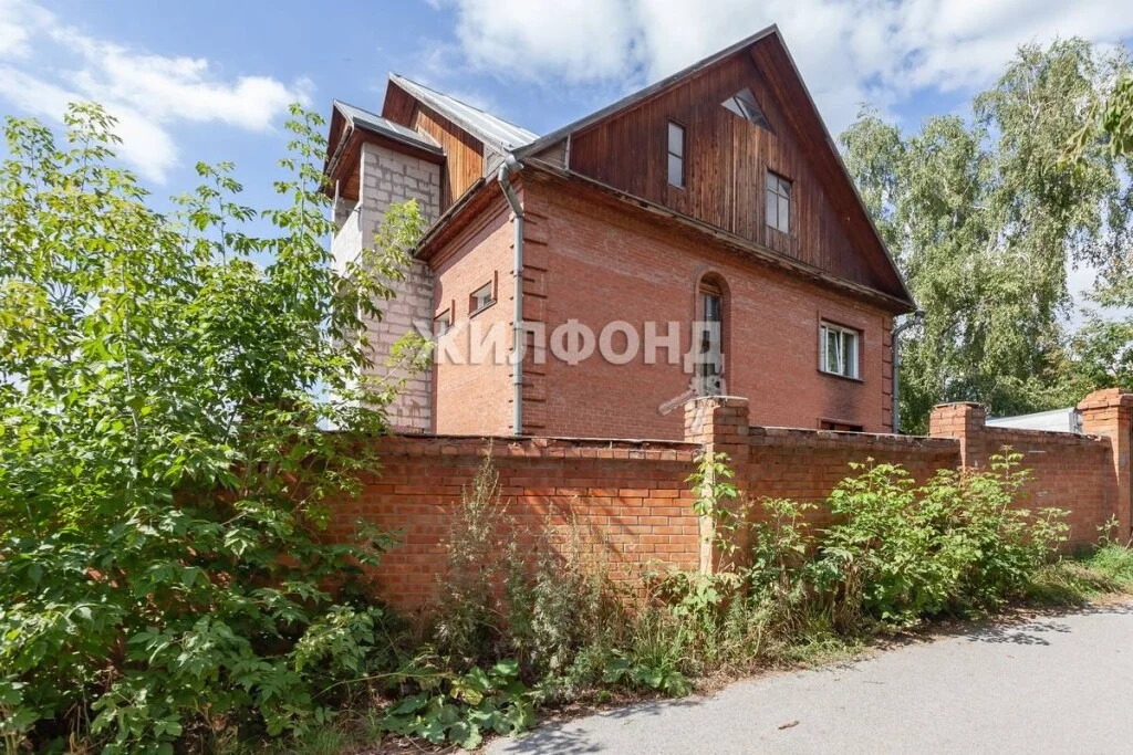 Продажа дома, Новосибирск, ул. Дорожная - Фото 1