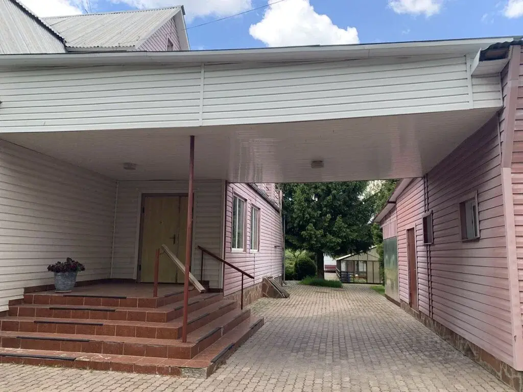 Продается усадьба 236.0м ул. Садовая, 4, Тульская область, Алексин ... - Фото 1