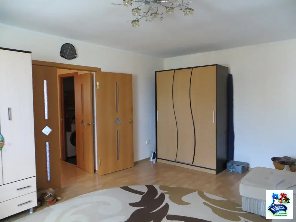 Продам отдельную часть дома с ремонтом рядом с городом. - Фото 10