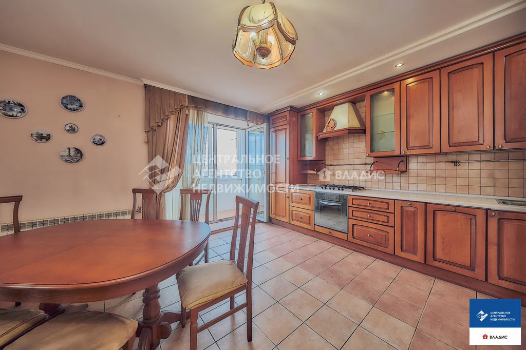Продажа квартиры, Рязань, ул. Есенина - Фото 1
