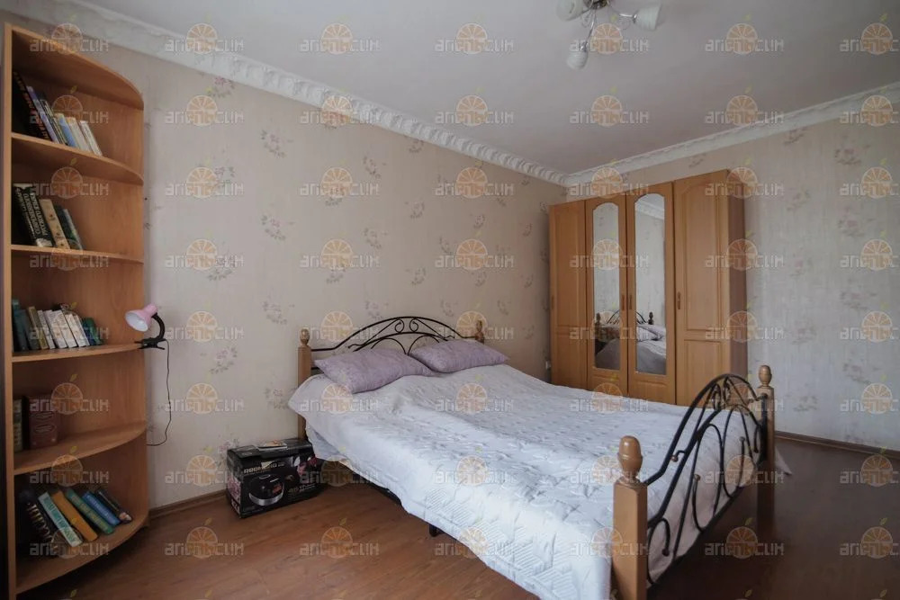 2-комн. квартира - Фото 9