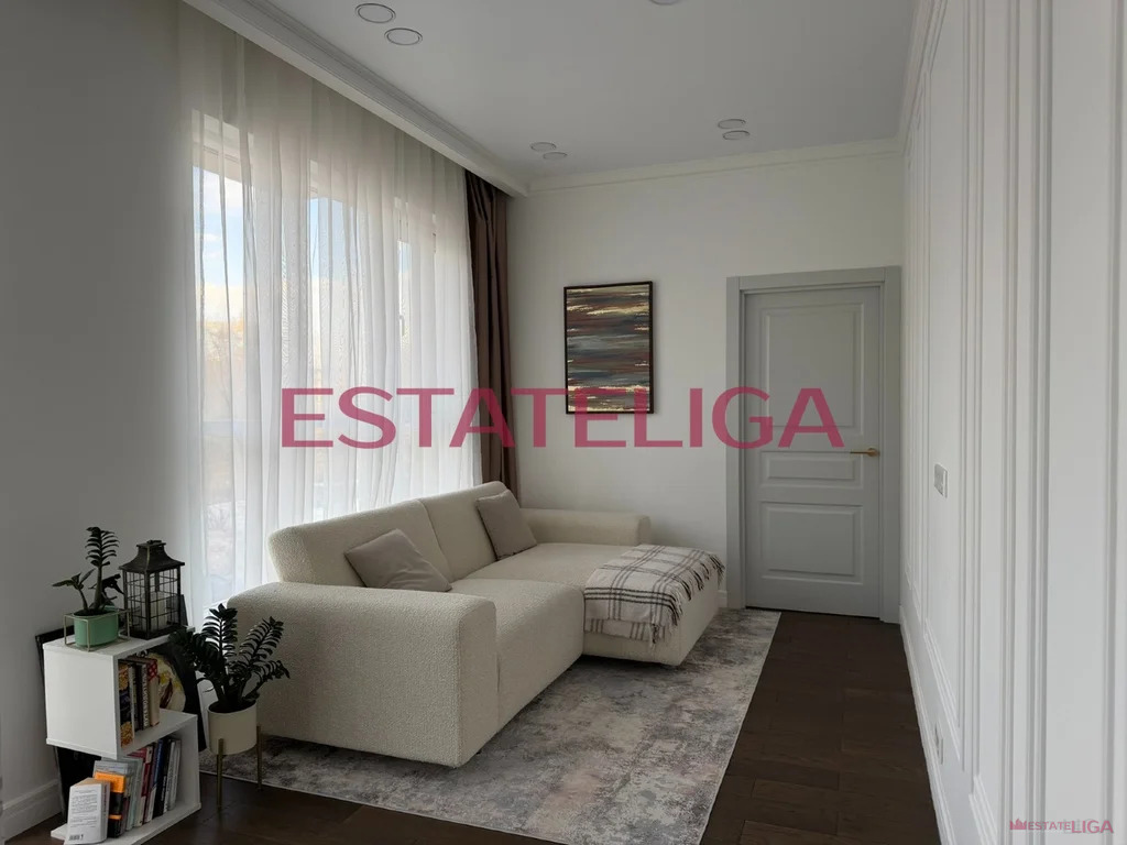 Продажа квартиры, улица Мустая Карима - Фото 2