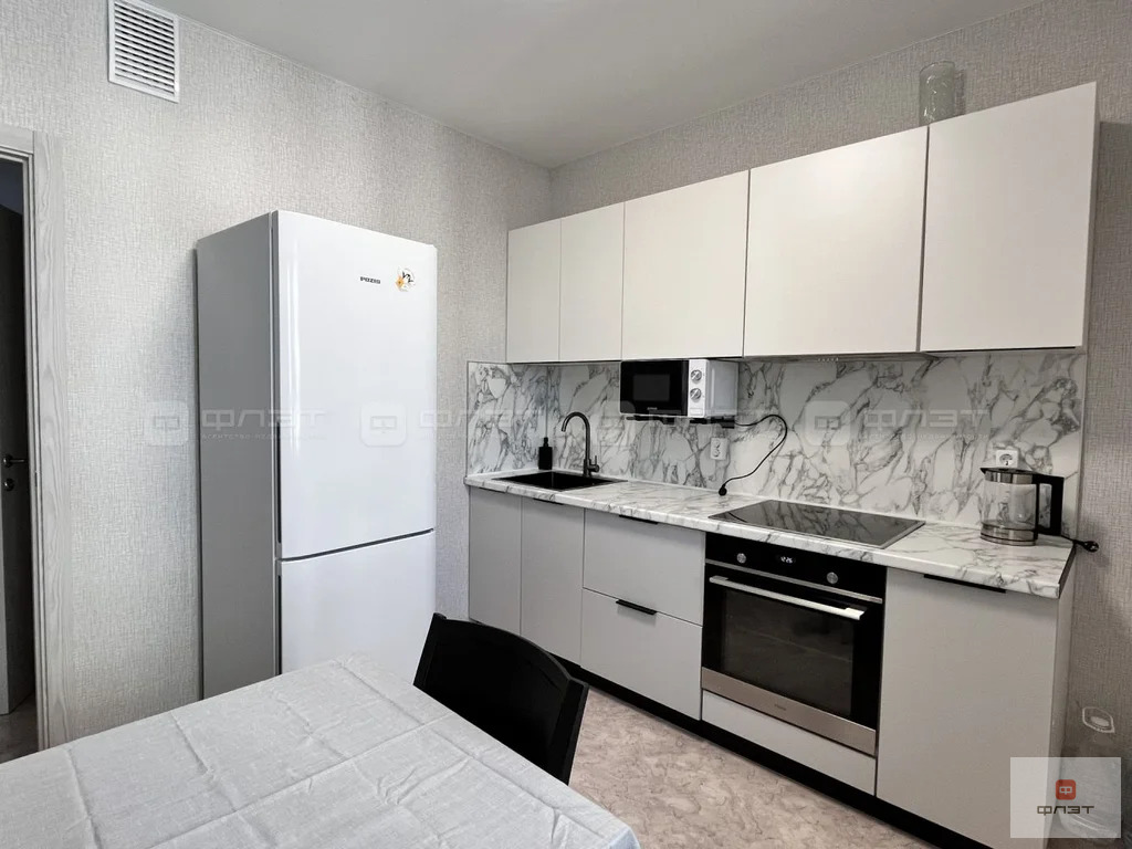 Аренда квартиры, Казань, ул. Братьев Батталовых д.27 - Фото 2