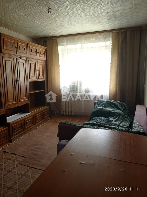 Собинский район, Лакинск, проспект Ленина, д.8к2, комната на продажу - Фото 0