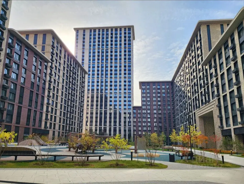 Продажа трехкомнатной квартиры 92.5м Винницкая ул., 8к1, Москва, ЗАО, ... - Фото 1