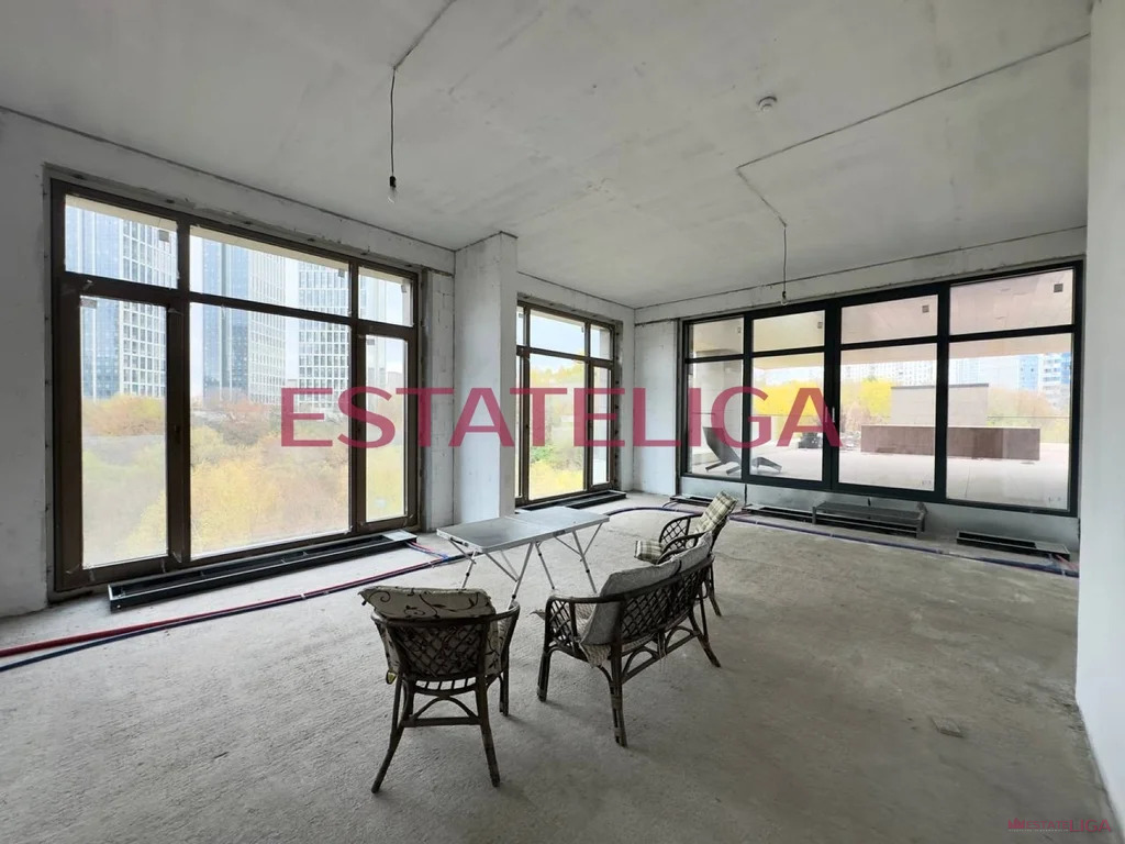 Продажа квартиры, улица Сергея Бондарчука - Фото 1