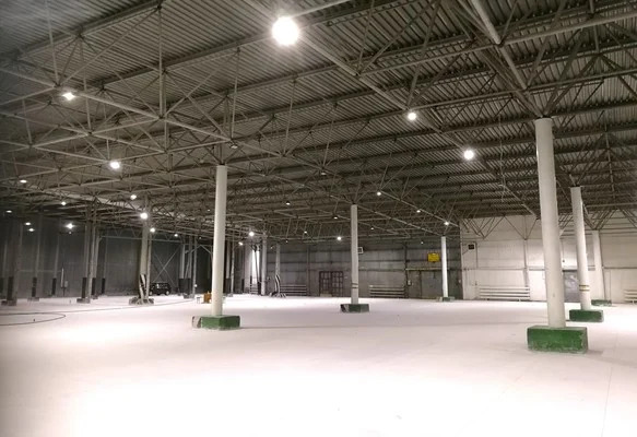 Склад с пандусом и ж/д тупиком, 3500 м - Фото 2