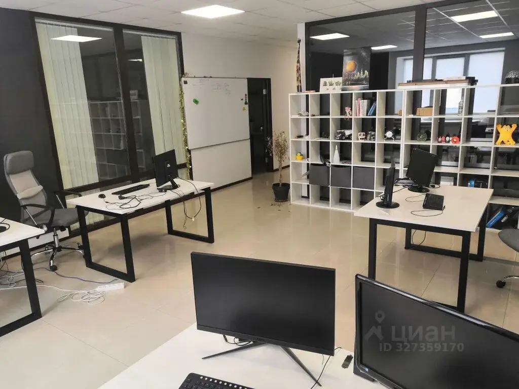 Продажа помещения свободного назначения 90.0м Нижний проезд, 5/4, ... - Фото 1