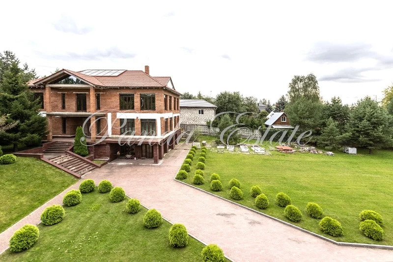 Усадьба (ном. объекта: 9683) - Фото 9