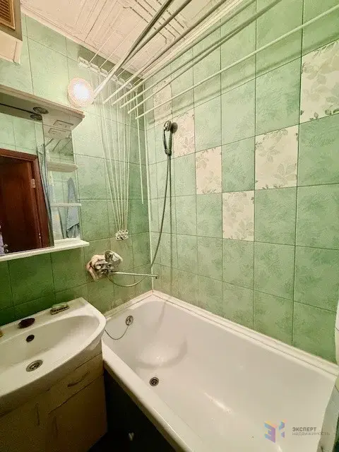 Продам квартиру - Фото 6