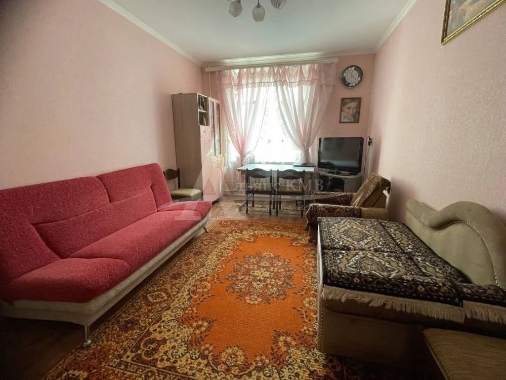 Продажа квартиры, Минеральные Воды, ул. Железноводская - Фото 1