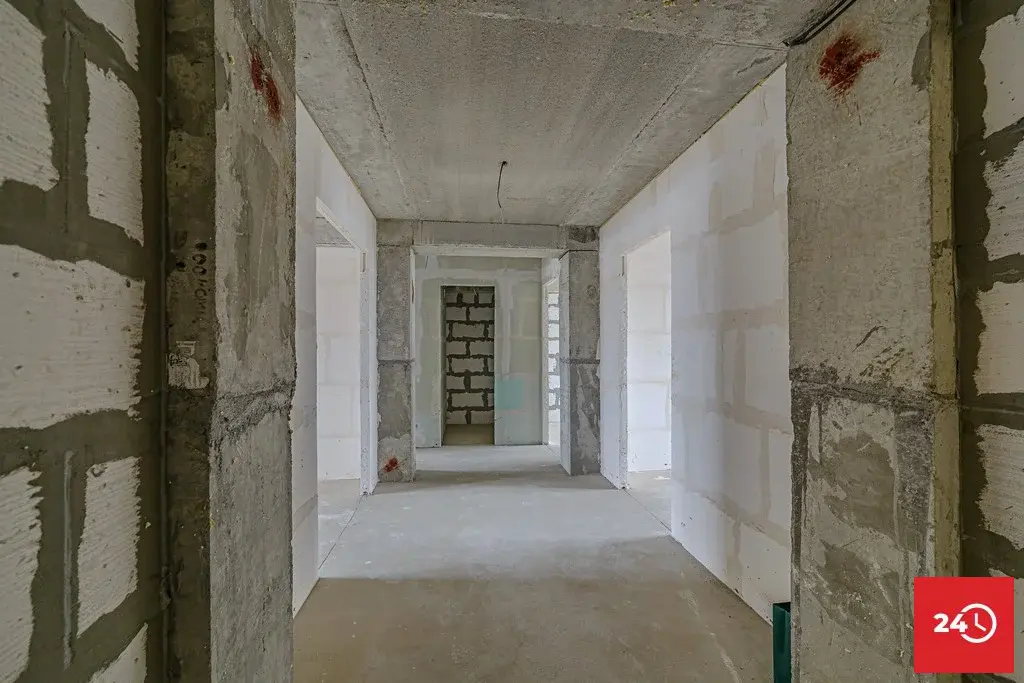 В продаже 3к квартира, расположенная по ул. Генера Глазунова, 6 - Фото 3