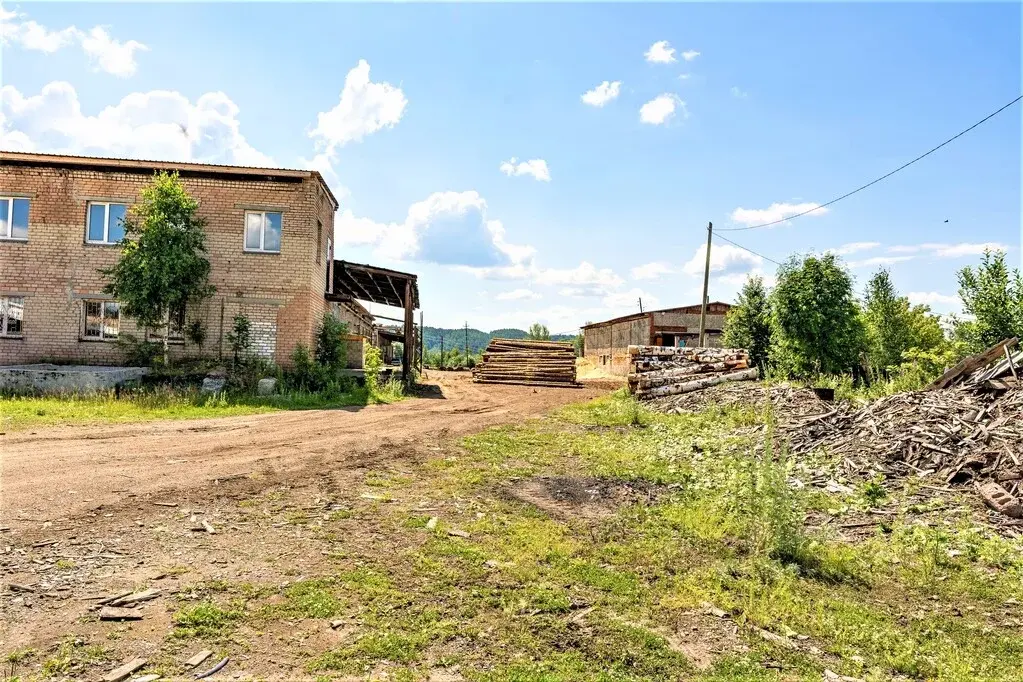 Продаётся земельный участок промышленного назначения в г. Нязепетровск - Фото 2