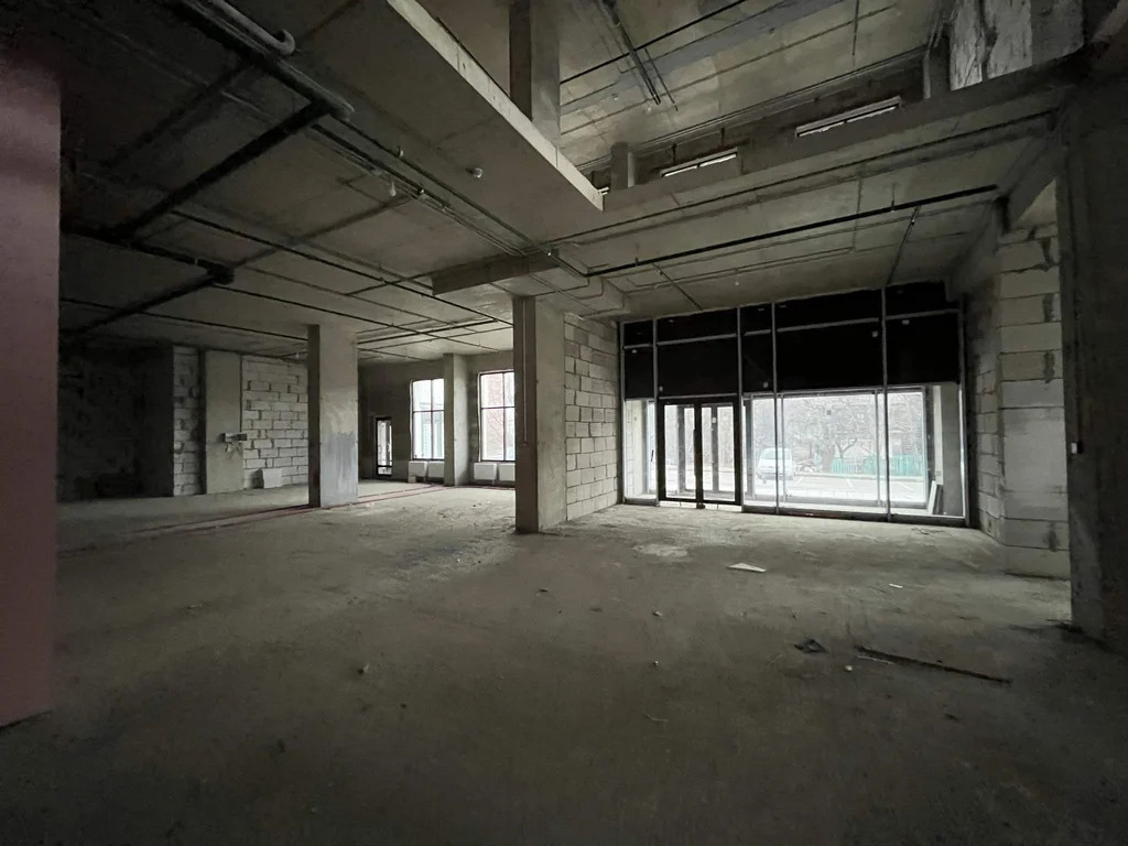 Торговое помещение 440.5 м2 - Фото 6