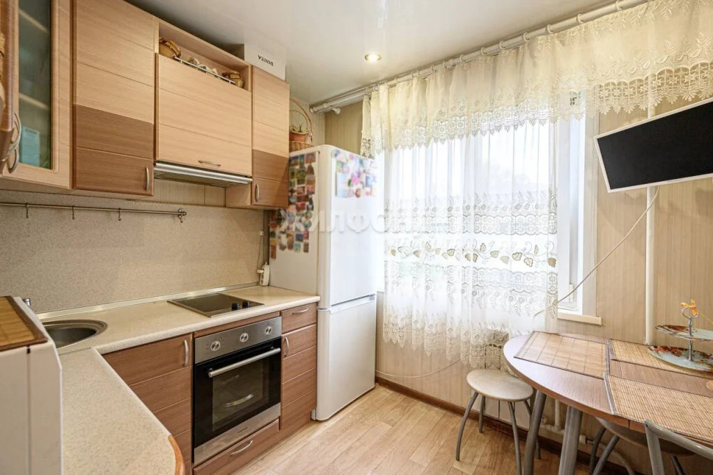 Продажа квартиры, Новосибирск, Красный пр-кт. - Фото 0