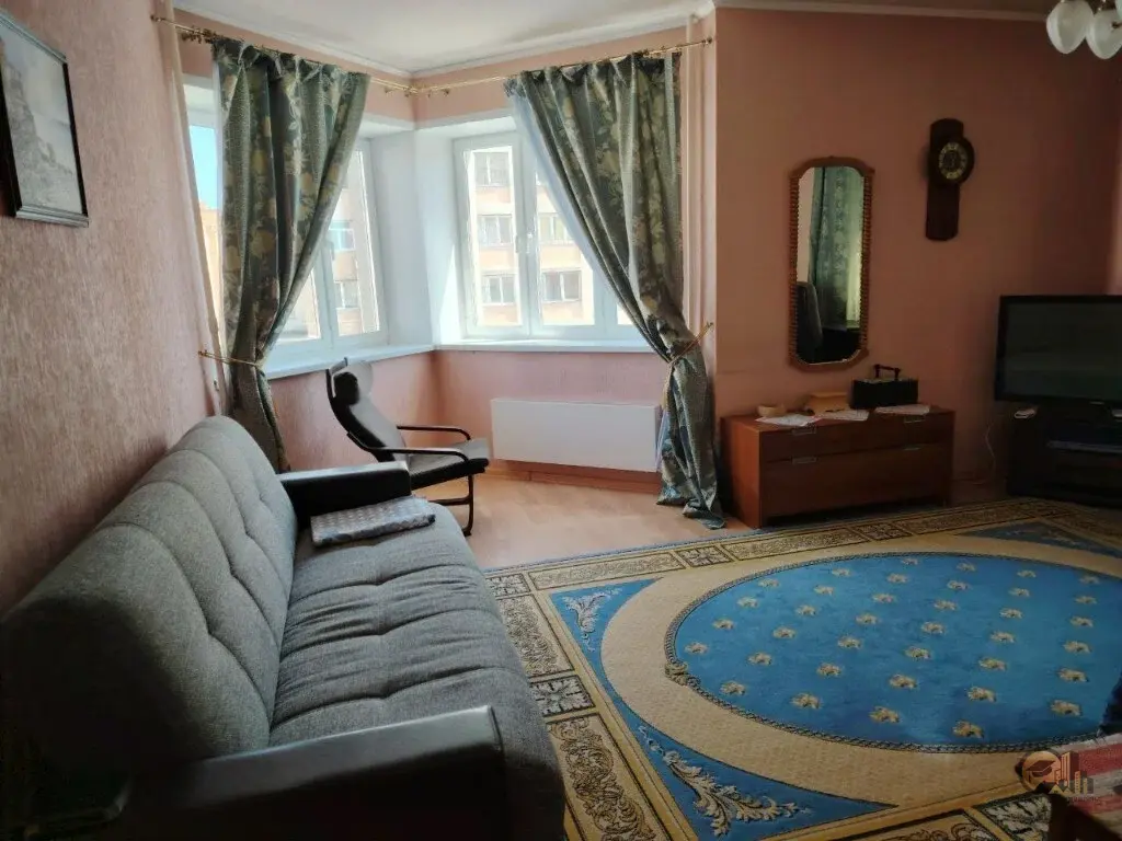 Продажа квартиры, Старый Оскол - Фото 1