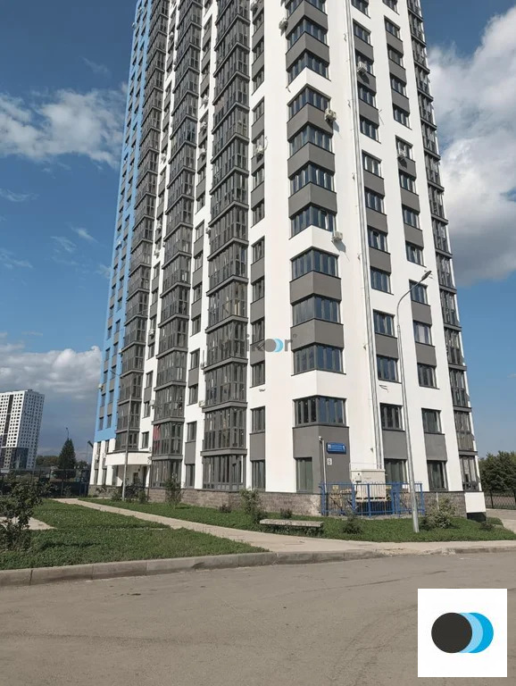 Продажа квартиры, Уфа, улица Воинов-Интернационалистов - Фото 1