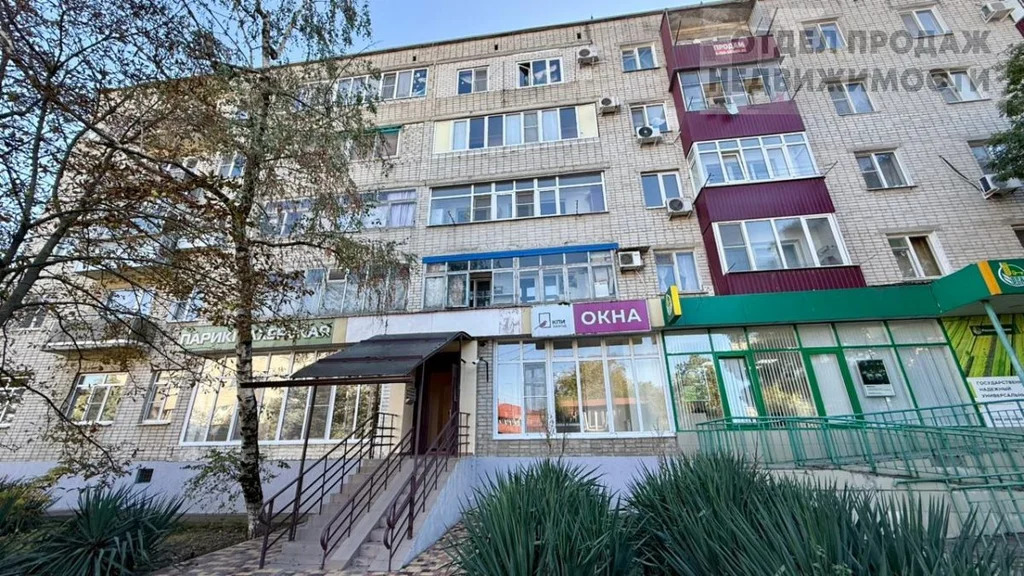 3-к Квартира - Фото 16